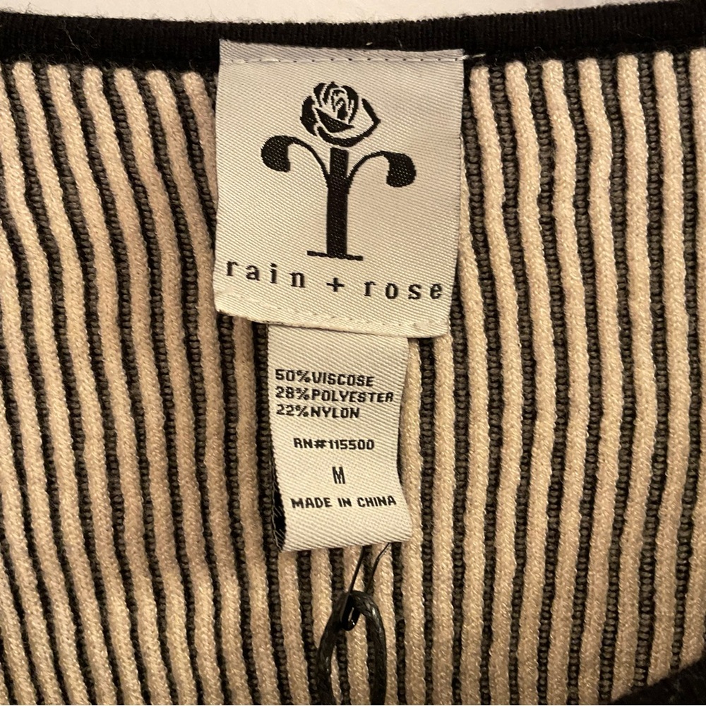 Rain + Rose Cardigan Sweater - NWT - Size Medium - Black / Beige - Picture 4 of 7